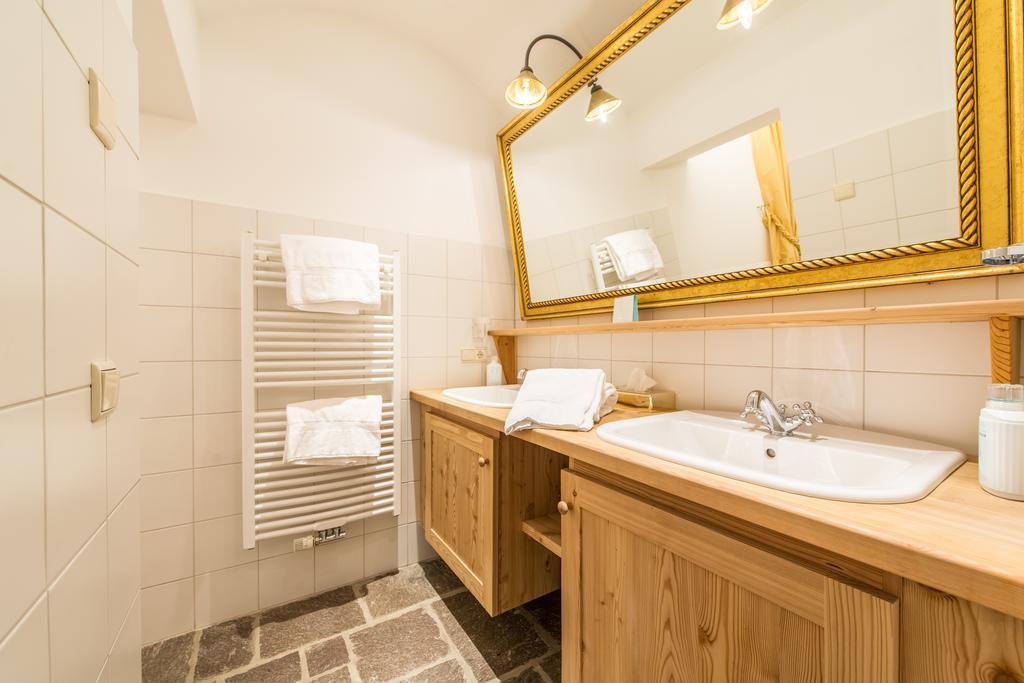 Adler Suite & Stube Villabassa Exteriér fotografie